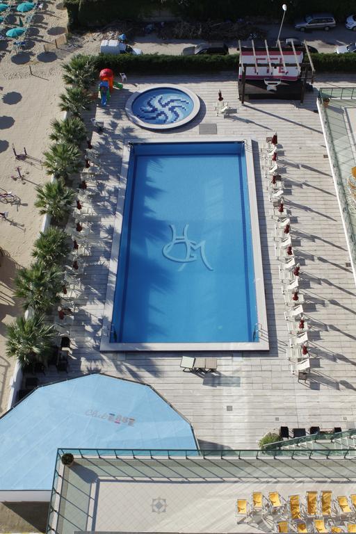 Club Esse Mediterraneo Montesilvano Marina Esterno foto