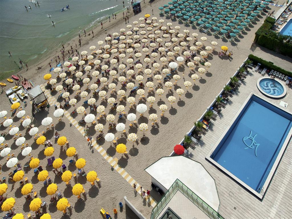 Club Esse Mediterraneo Montesilvano Marina Esterno foto