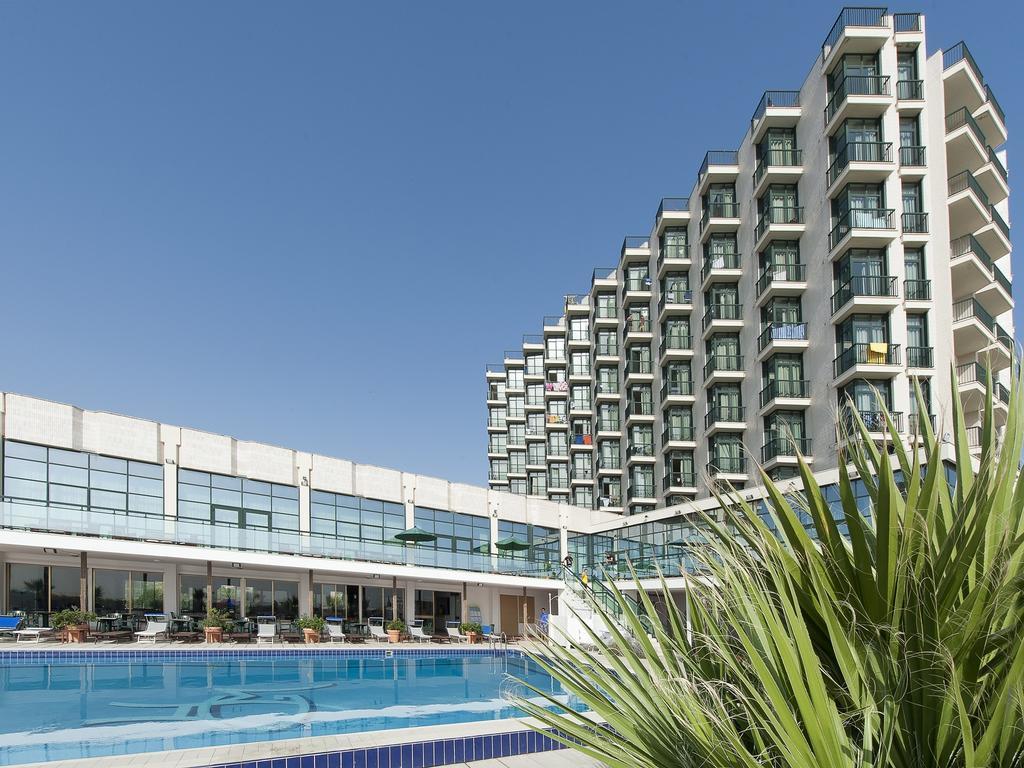 Club Esse Mediterraneo Montesilvano Marina Esterno foto