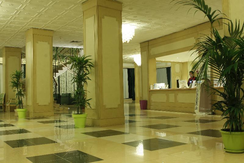 Club Esse Mediterraneo Montesilvano Marina Esterno foto